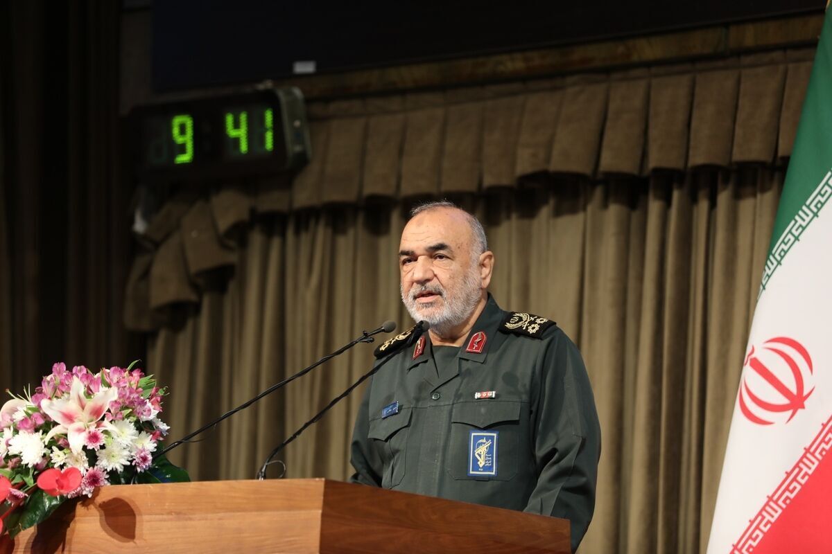 سرلشکر سلامی: راهبردها به اقتضای شرایط تغییر می کنند به جای ارتش سوریه نجنگیدیم