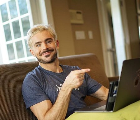 تصاویر؛ عکس های شخصی زندگی خصوصی و بیوگرافی زک افرون