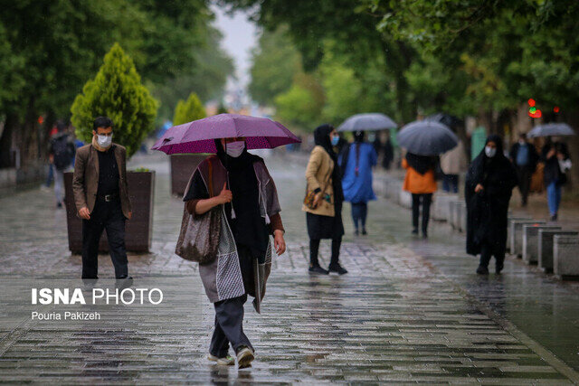 رگبار باران برای اغلب نقاط کشور / کاهش دما در نیمه شمالی